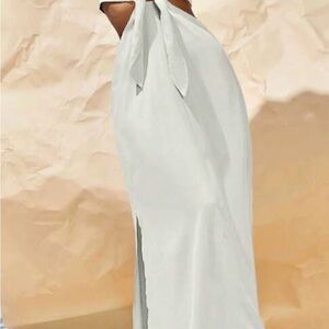 SHEIN White Halter Sleeveless Gown